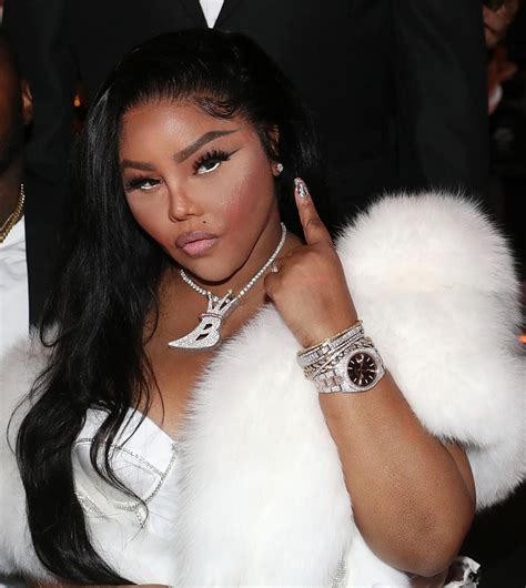 Lil Kim Responds To 2 Quarters Dissing Her Child Sandra Rose