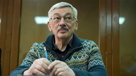 Reuters: Menneskerettsaktivisten Oleg Orlov er dømt til to og et halvt ...