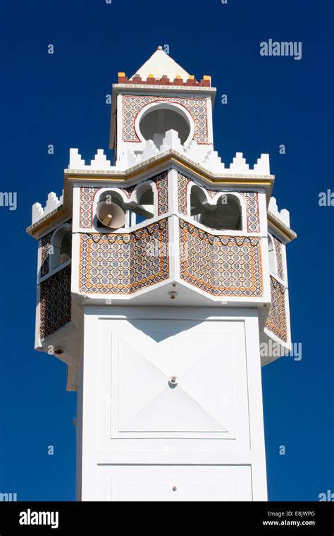 Mahdia tunisia mosque hi-res stock photography and images - Alamy