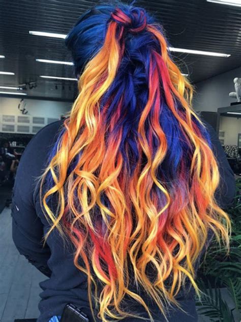 ‘blue Phoenix Dye Job Seamlessly Combines Fire And Ice Hair Colors Allure