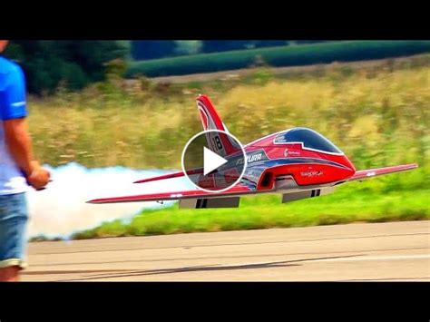 Low Fast Futura Rc Turbine Jet Flight Demonstration Tomahawk Aviat