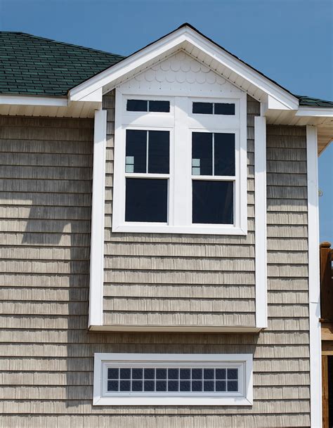 Installation Vinyl Cedar Shakes Siding