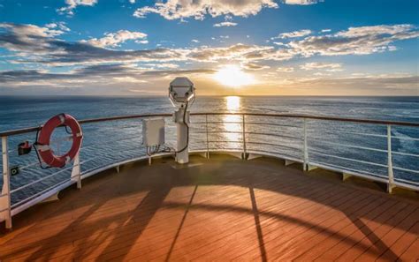 Cruise Ship Railing Stock Photos Royalty Free Cruise Ship Railing