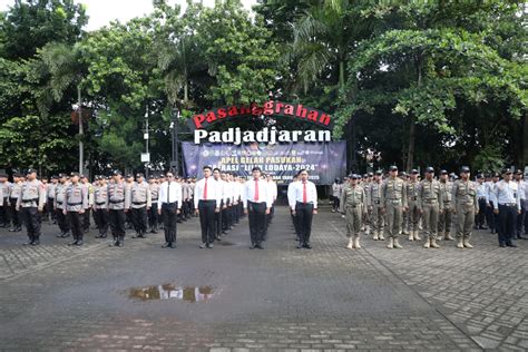 Haornas 2024 Pemkab Purwakarta Berikan Penghargaan Untuk Atlet Berprestasi