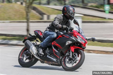 Review 2019 Kawasaki Ninja 250 The Ninja Attacks