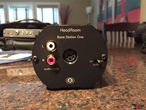 Headroom Cosmic Headphone Amp With Reference Module And Base Station