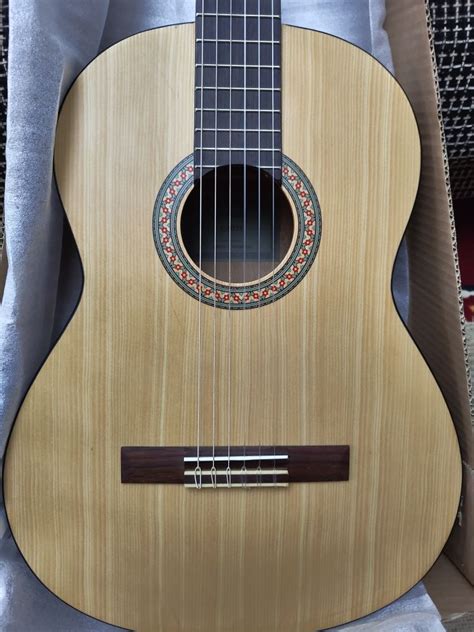 Классическая гитара Yamaha C40M: 100 у.е. - Гитары Ташкент на Olx