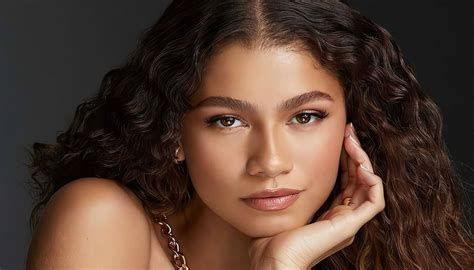 Zendaya La Actriz Y Modelo Del Momento Vida De Famosos