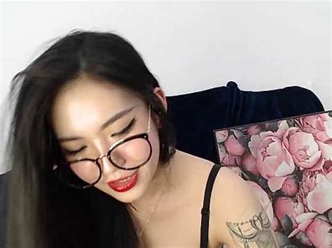 Angelamimi Naked Stripping On Cam For Live Sex Video Chat HotAssGirls