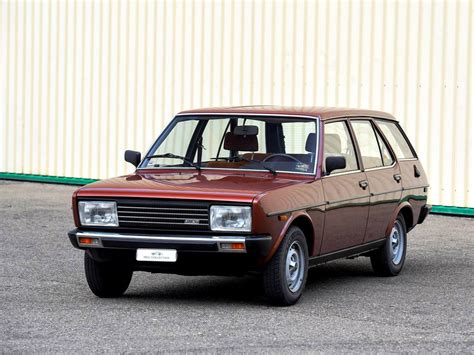 1981 FIAT 131 PANORAMA CL Fabricante FIAT PlanetCarsZ