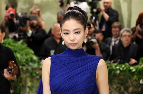 Jennie De Blackpink Sort Son Nouveau Single Mantra Diffusez Le