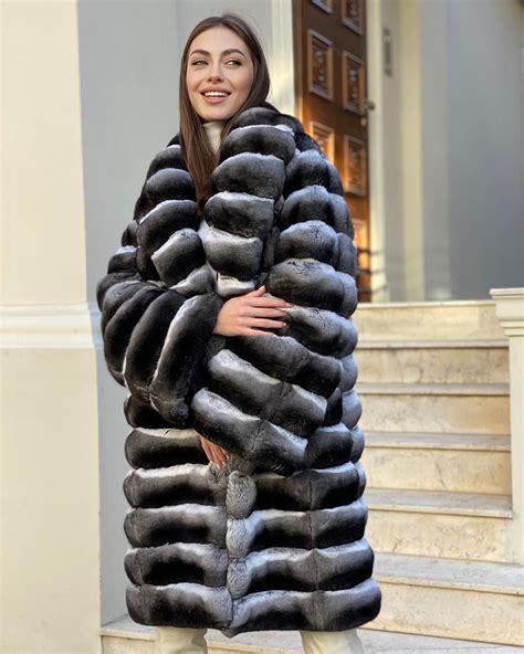 Daria Chinchilla Fur Coat Women Wear Luxe Life Best Luxury Cars