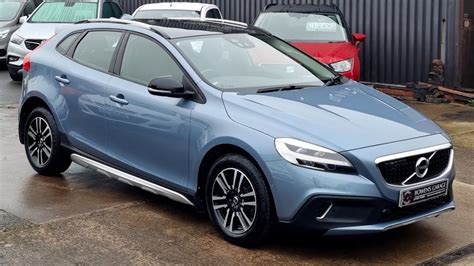 2017 17 Volvo V40 Cross Country T3 Auto 5dr In Mussel Blue 56k Miles