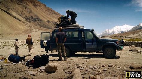 Tracking the Elusive Snow Leopard of Afghanistan - ABC News