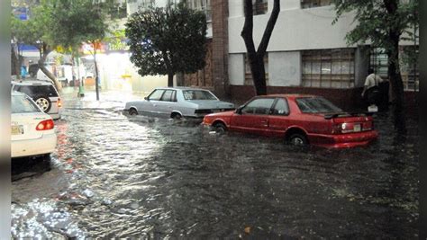 PRECAUCIÓN Fuertes lluvias en CDMX provocan encharcamientos y otras