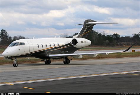 N578fx Bombardier Bd 100 1a10 Challenger 350 Flexjet Brian T