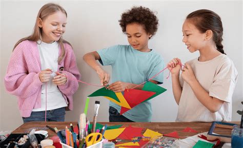 artful minds igniting childrens creativity  art based learning
