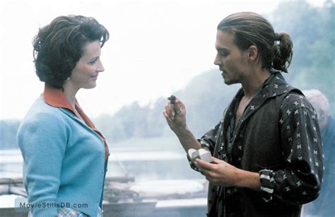 Chocolat - Publicity still of Juliette Binoche & Johnny Depp