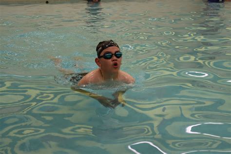 Swim Lessons for Fearful Kids: 10 Proven Ways to Overcome Water Anxiety