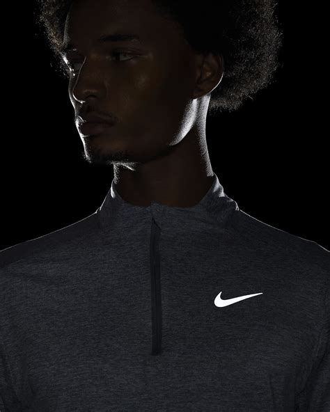 Nike Element Men S Dri Fit 1 2 Zip Running Top