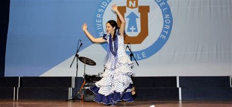 En ceremonia de investidura futuros médicos dieron inicio a etapa