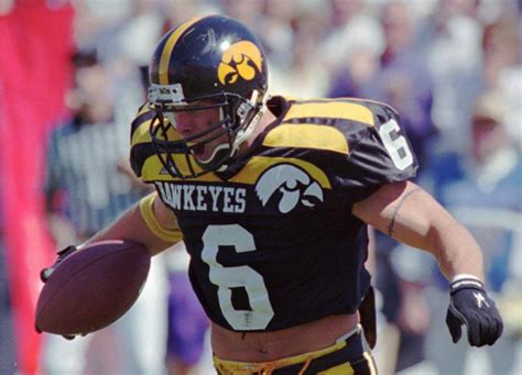 When the Iowa football uniforms took wing | The Gazette