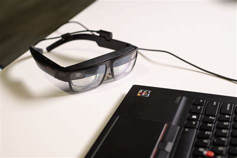 Lenovo Presenta Sus Gafas Inteligentes Thinkreality A En El Marco Del