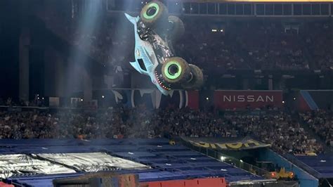 Monster Jam World Finals XXII Freestyle Megalodon Neon YouTube