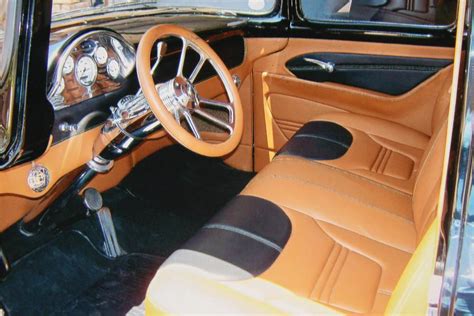 1956 FORD F 100 CUSTOM PICKUP Interior