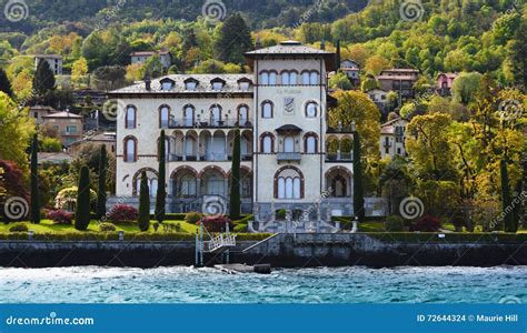 Luxury Homes On Lake Como Editorial Image | CartoonDealer.com #72644324