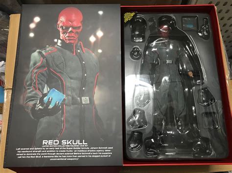 Hot Toys Mms Captain America The Avenger Red Skull Hobbies Toys Toys Games On Carousell