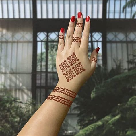 Share 75 Mehndi Tattoo Designs For Back Hand In Cdgdbentre