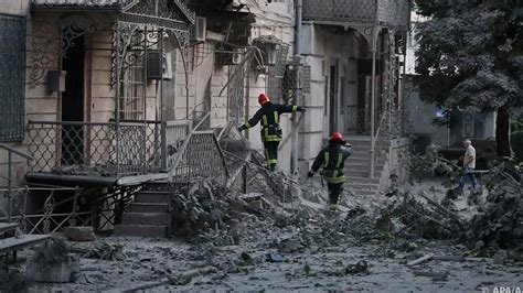 Mindestens 2 Tote Bei Russischem Angriff Auf Odessa