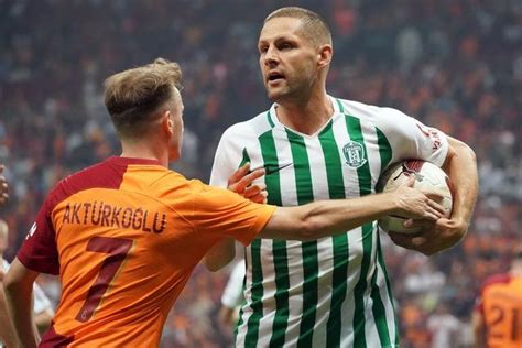 MAÇ SONUCU Galatasaray evinde sürprize izin vermedi Aslan Zalgiris