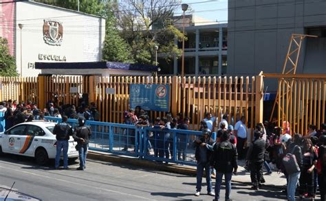 Prepas 1 Y 8 De La UNAM Ya Regresan A Clases