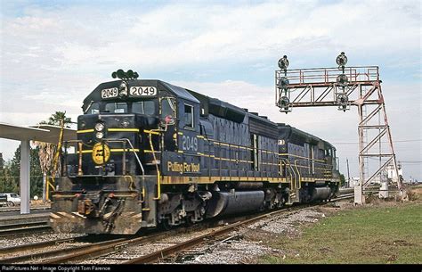 Scl 2049 Seaboard Coast Line Emd Sd45 2 At Lakeland Florida By Tom Farence Lakeland Railroad