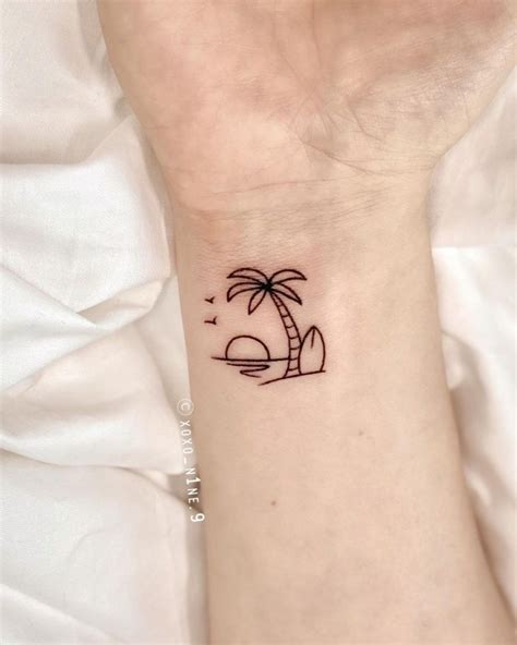 Tatuagem de praia 45 ideias pra você que ama mar sol e areia