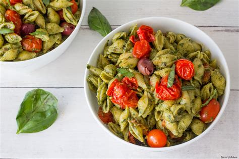 Vegan Avocado Pesto Pasta Ceara S Kitchen