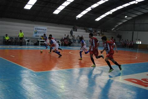 Forquilhinha Anjo Futsal Vence Tr S E Empata Uma Na Estreia Do Regional