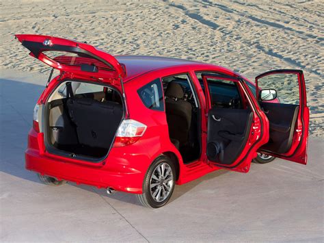 2012 Honda Fit Sport Photos