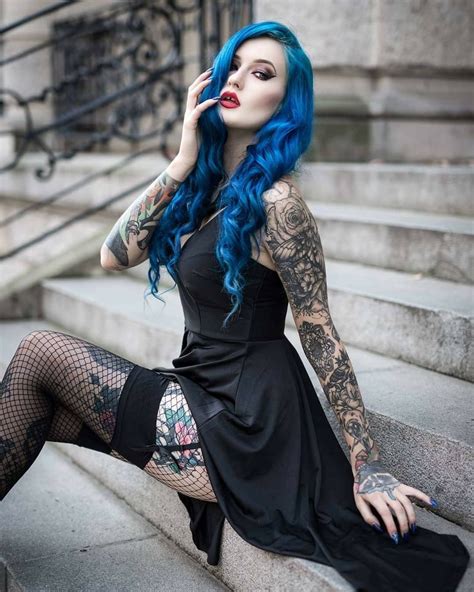 Punk Girls Gothic Girls Alt Girls Goth Beauty Dark Beauty Girl Tattoos Blue Hair Colorful