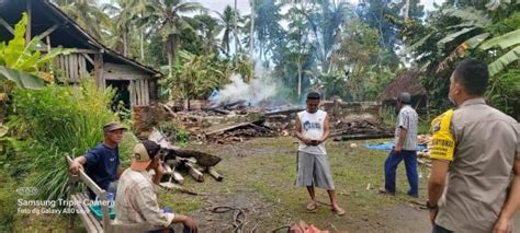 Ditinggal Berobat Ke Probolinggo Rumah Ludes Terbakar