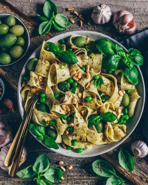 Strawberry Cream Naked Cake Recipe Bianca Zapatka Recipes