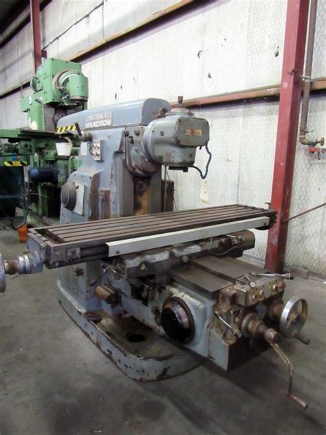 Cincinnati Milacron 315 16 Plain Dial Type Horizontal Milling Machine