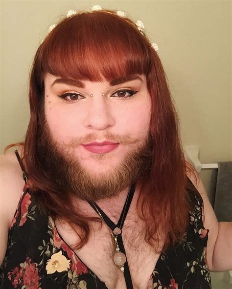 This Woman Is Embracing Her Beard After 14 Years of Shaving Her Face ...