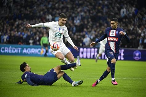 Foot Achraf Hakimi PSG Forfait Contre Lille Marquinhos Incertain