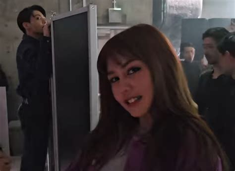 bikin iri vanesha prescilla  raisa pamer bertemu jungkook bts