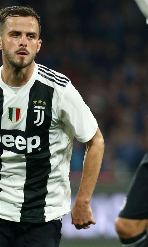 Juventus Set Price Tag For Pjanic Amid Psg Offer English News