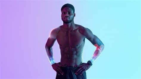 Premium Photo Handsome Black Sportsman With Naked Torso Posing In