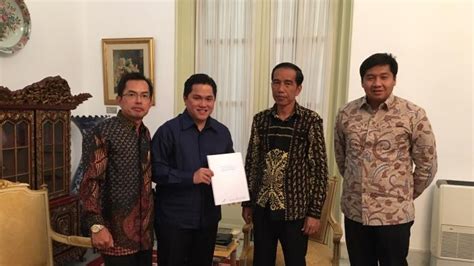 Panitia Serahkan Hasil Audit Piala Presiden 2015 Ke Presiden Jokowi